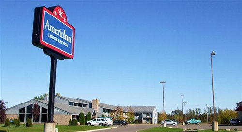 Days Inn & Suites By Wyndham Baxter Brainerd Area Exterior foto